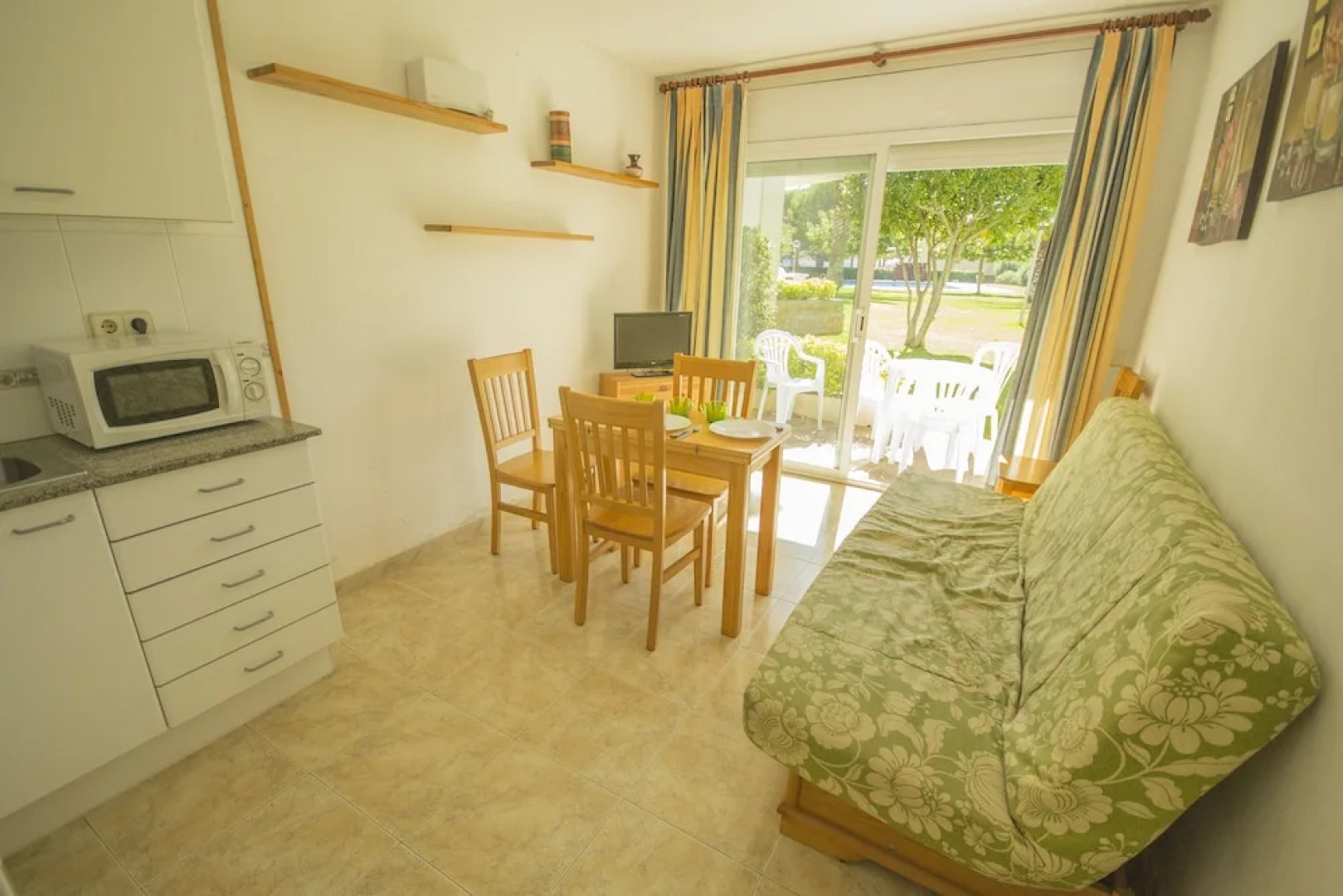 Estudio Costa Brava A-2