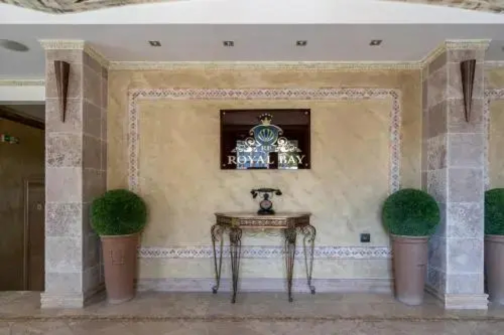 Royal Bay Residence and Spa