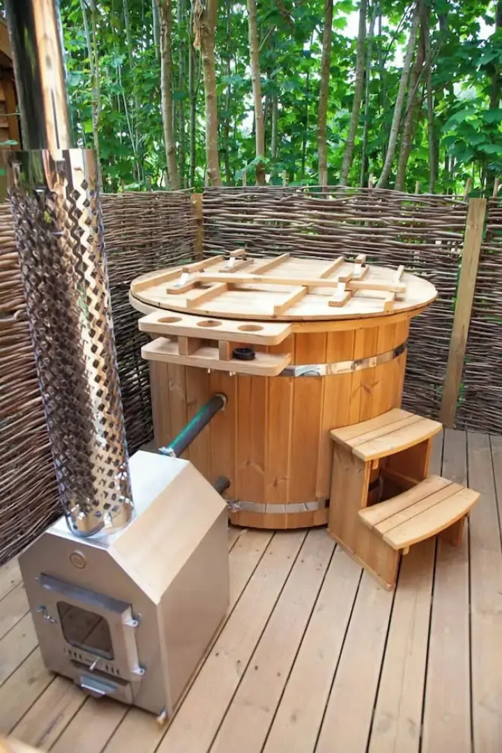 Hayne Barn Estate - Private Estate : 6 Eco Lodges - 1 Studio
