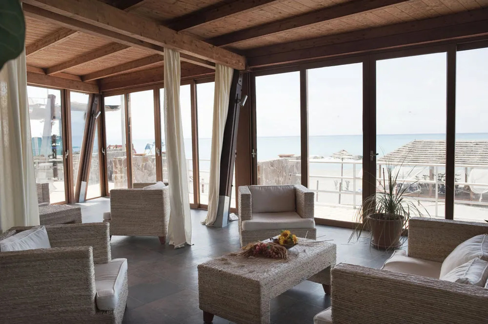 Le Mandrelle Beach Resort