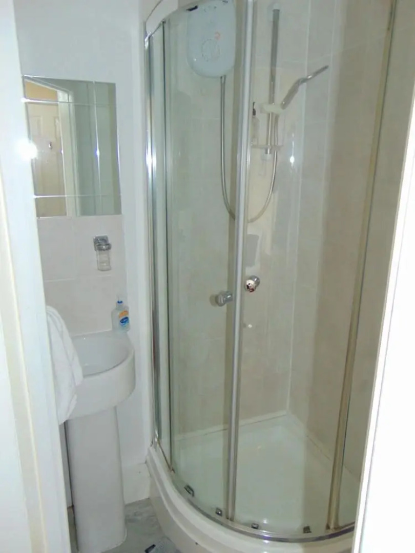 White House View Guest House