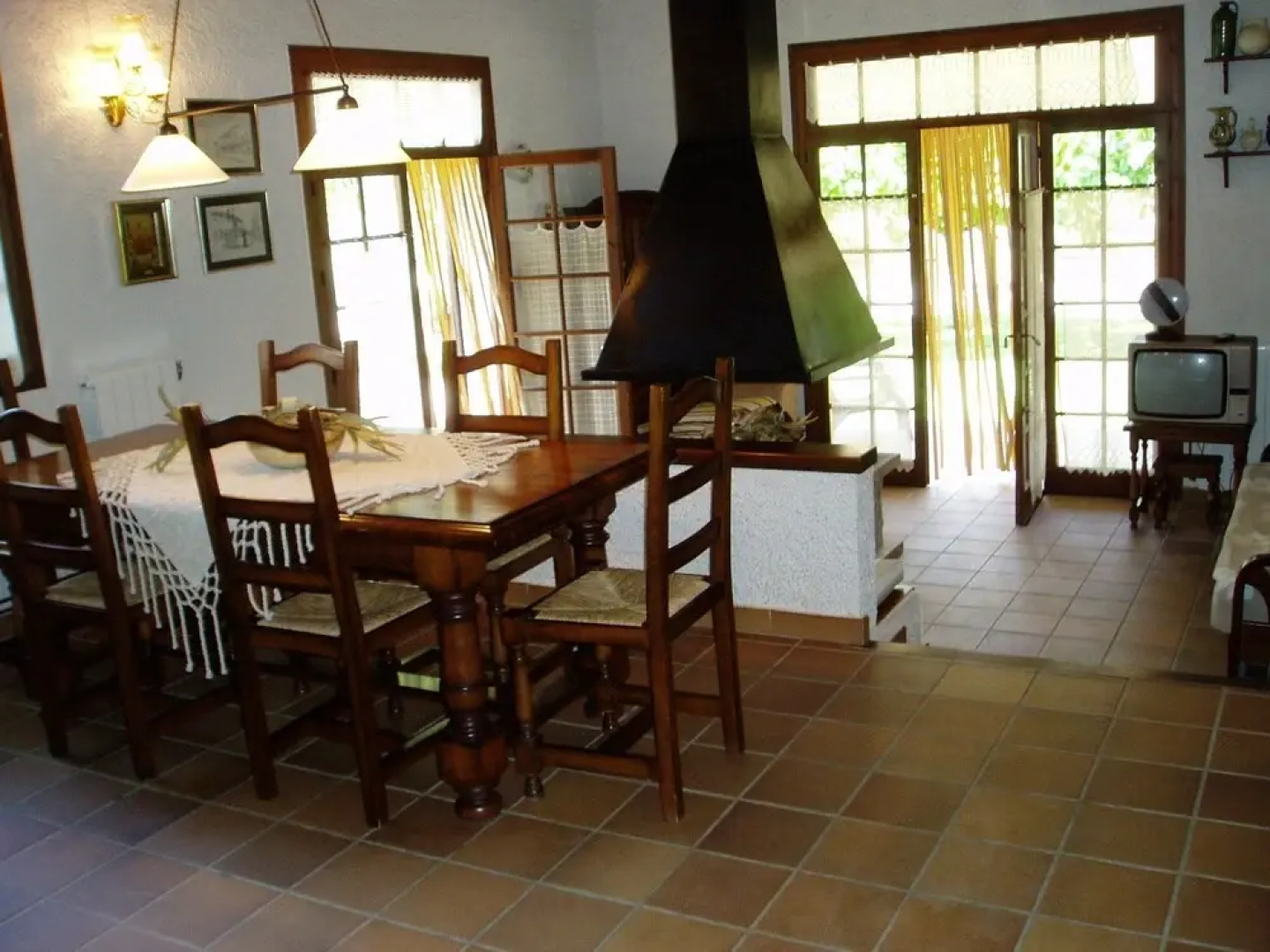 Cottage for a Family Vacation in Montferri With a Private Garden