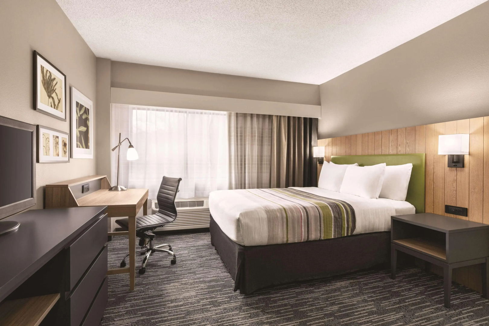 Country Inn & Suites by Radisson, Williamsburg East (Busch Gardens), VA