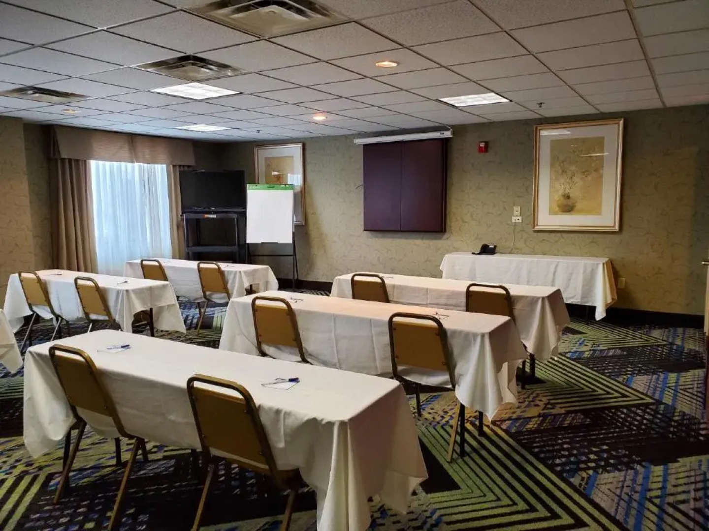 Holiday Inn Express & Suites Gahanna/Columbus Airport by IHG