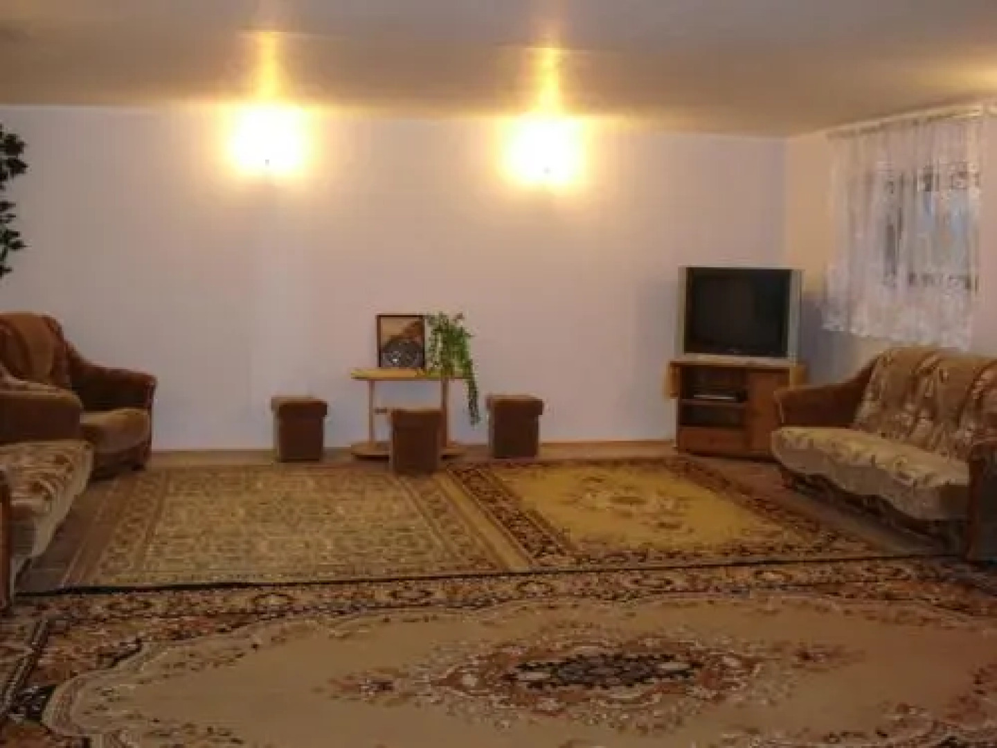 Domik U Dedushki Guest House