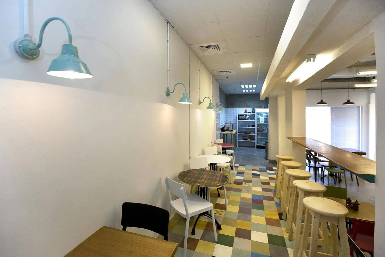 Little Tel-Aviv Hostel