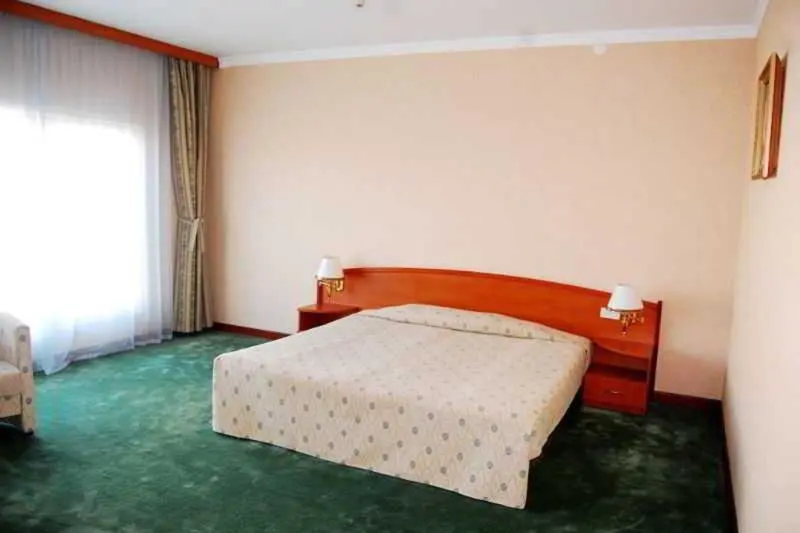 Khorezm Palace (Хорезм Пэлэс)