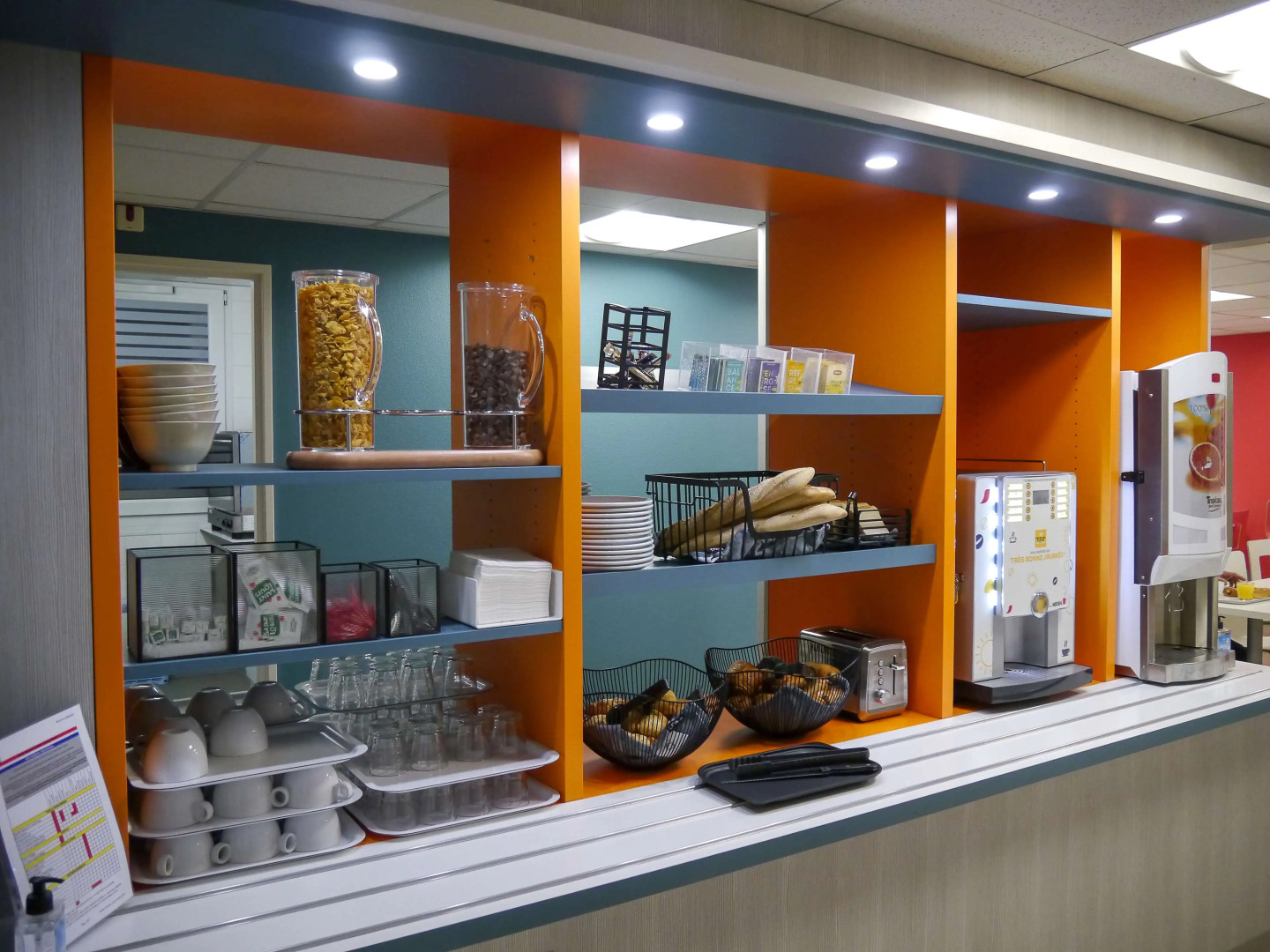 Kyriad Direct Mont De Marsan - St Avit