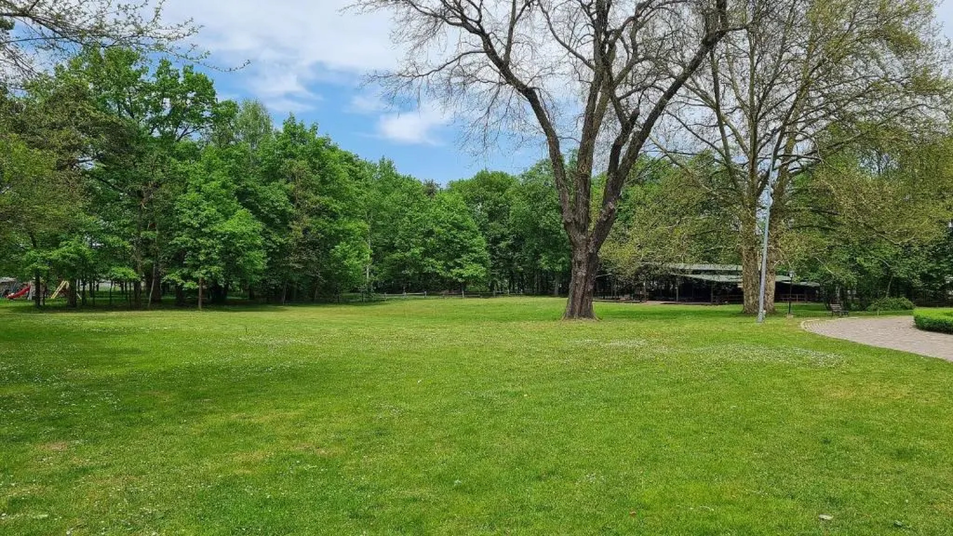 Zielony Kompleks Dwór Ostoya