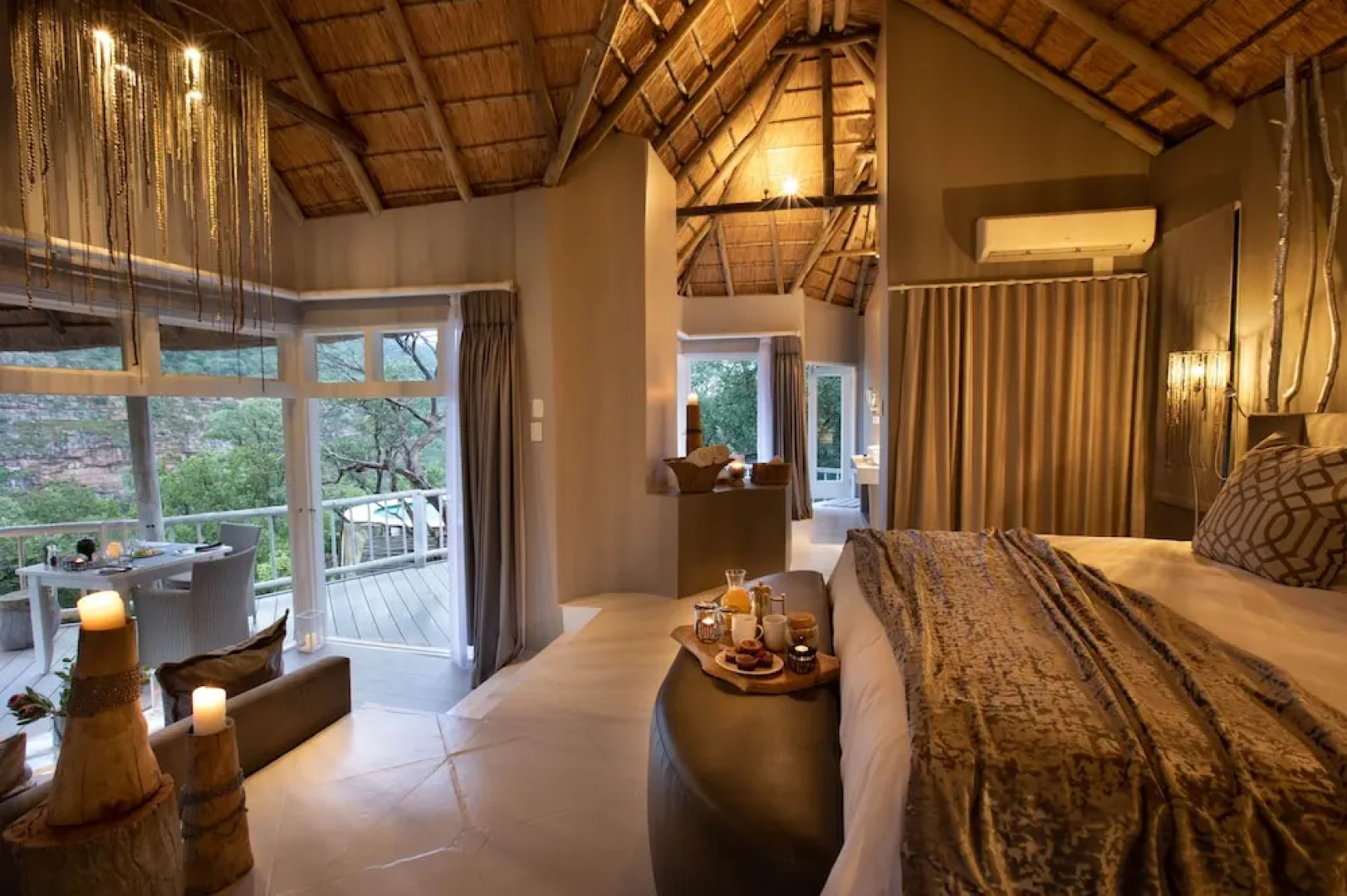 Clifftop Exclusive Safari Hideaway Lodge - All Inclusive