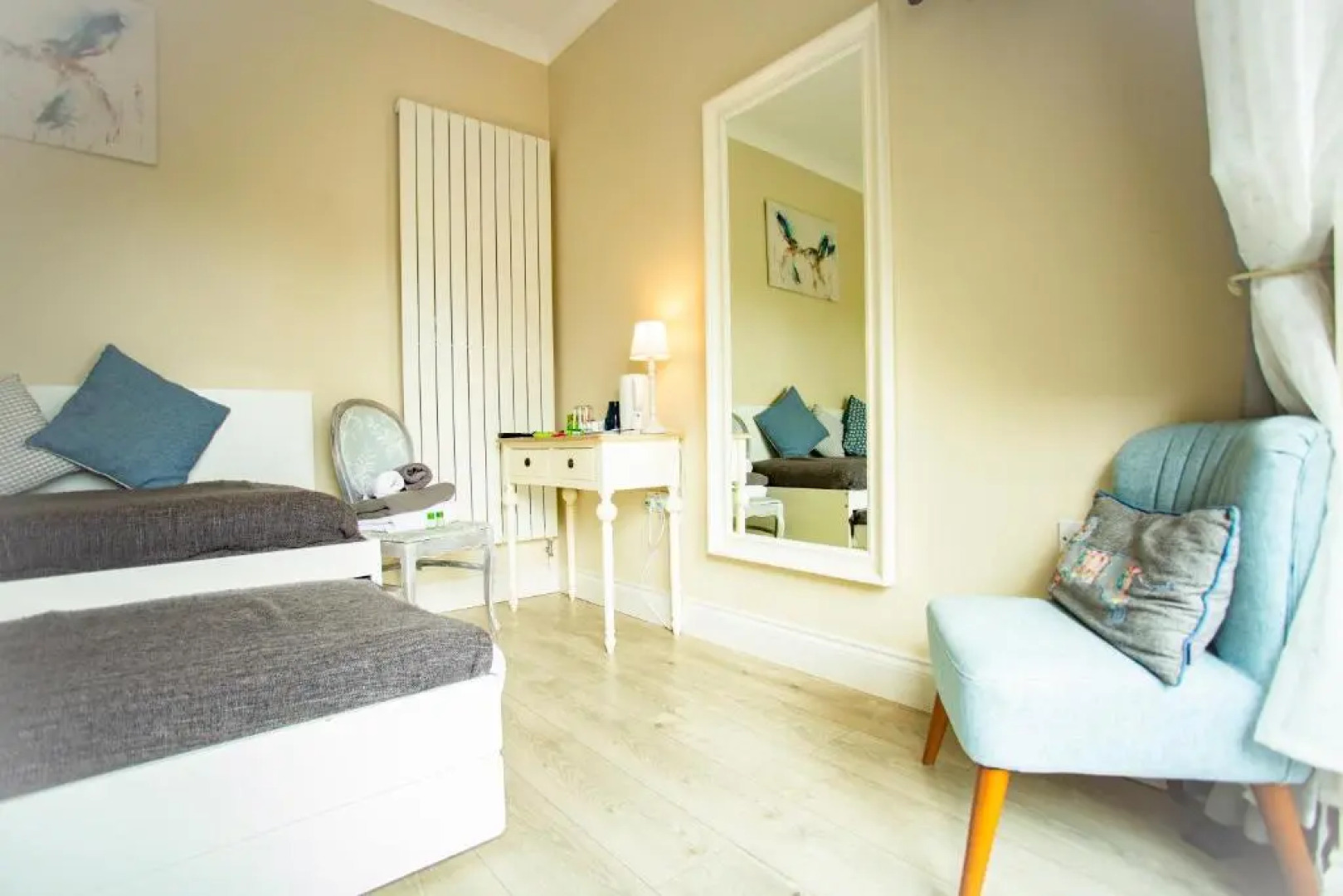 Accommodation Bristol Airport