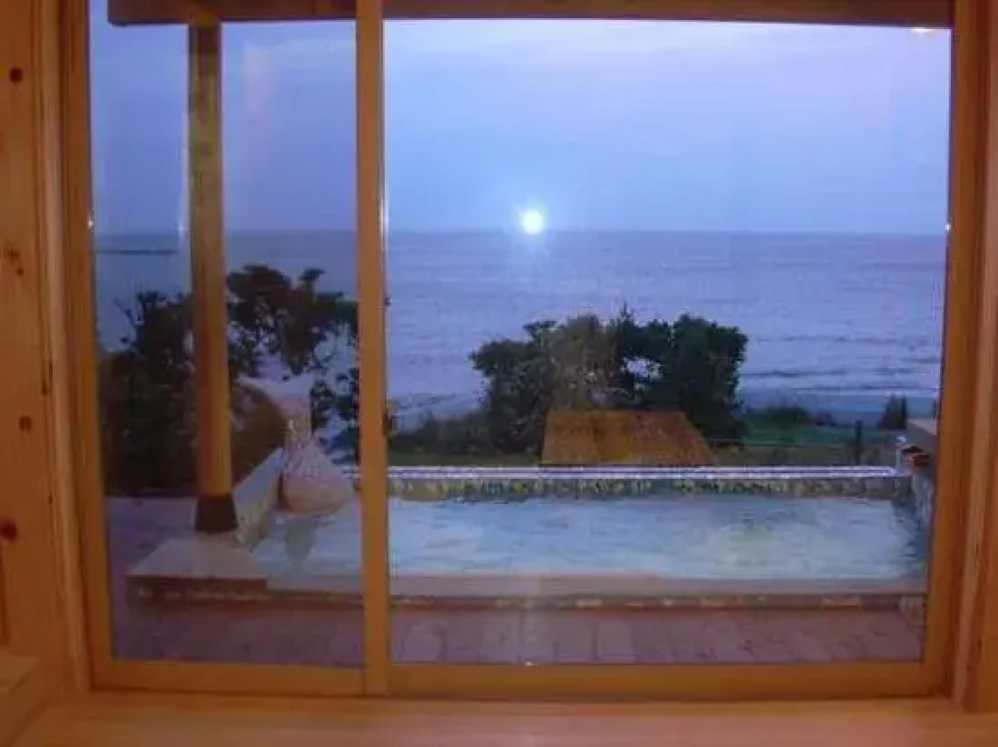 Tennen Onsen Ningyo no Yu Ryokan Kaikouzu