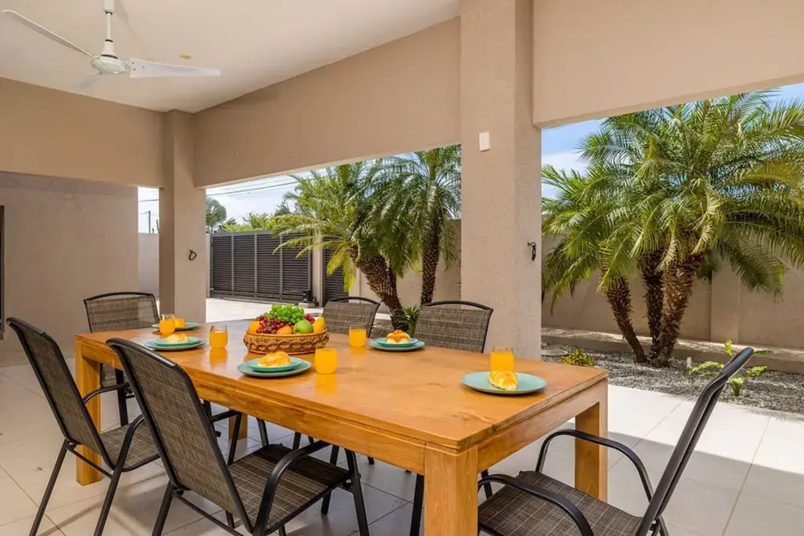 Central 4br3ba Villa w Ocean Views Private Pool