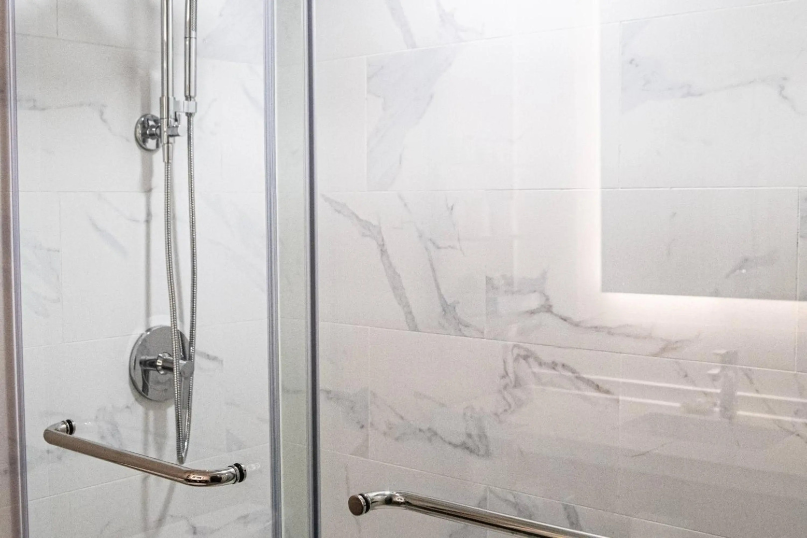 Delta Hotels by Marriott Cincinnati Sharonville