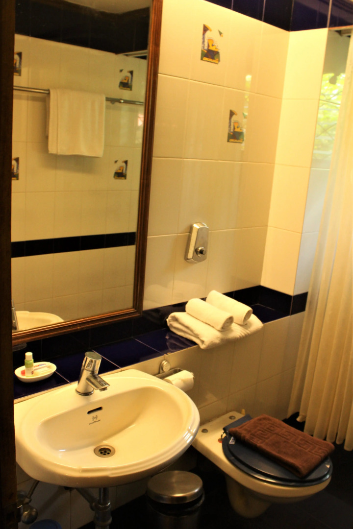 Granpa's Inn Hotel Bougainvillea