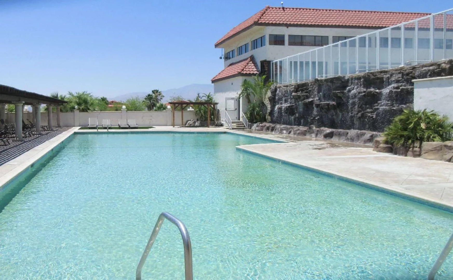 CJ Grand Hotel & Spa