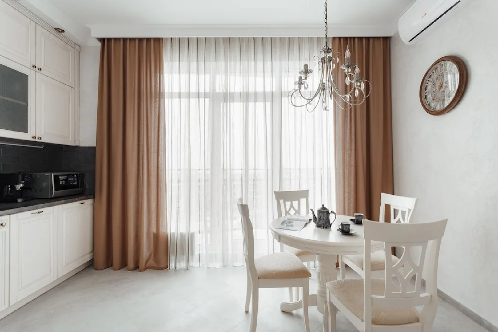 Apartment Frantsuzky Bulvar 60 G