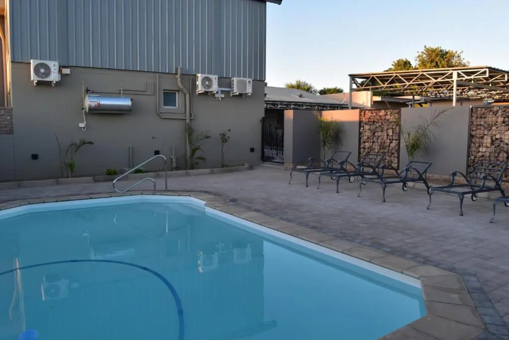 Quiver Inn Guesthouse