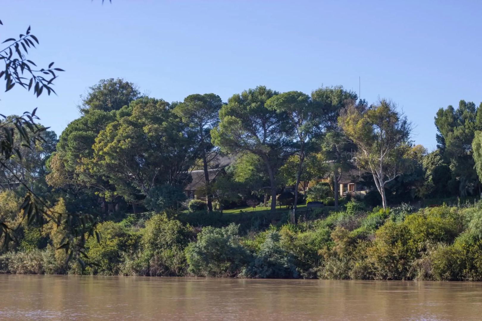 Riverside Lodge & Conference Center