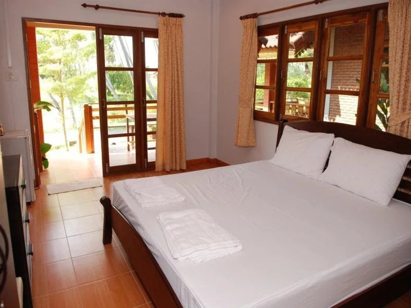 Laemsing Pachaba  Resort