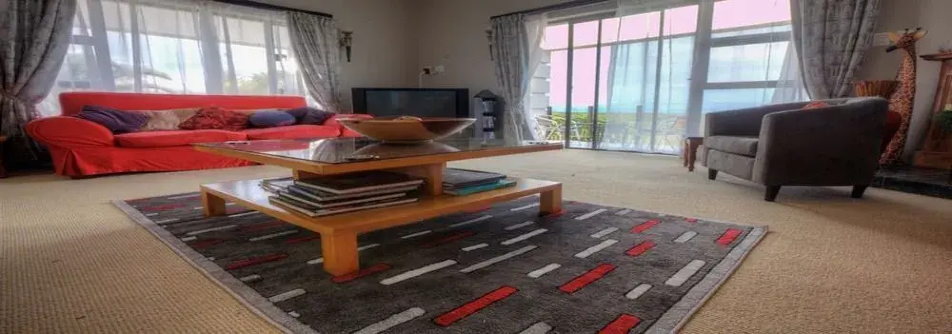 Fly me to the Moon Guest House