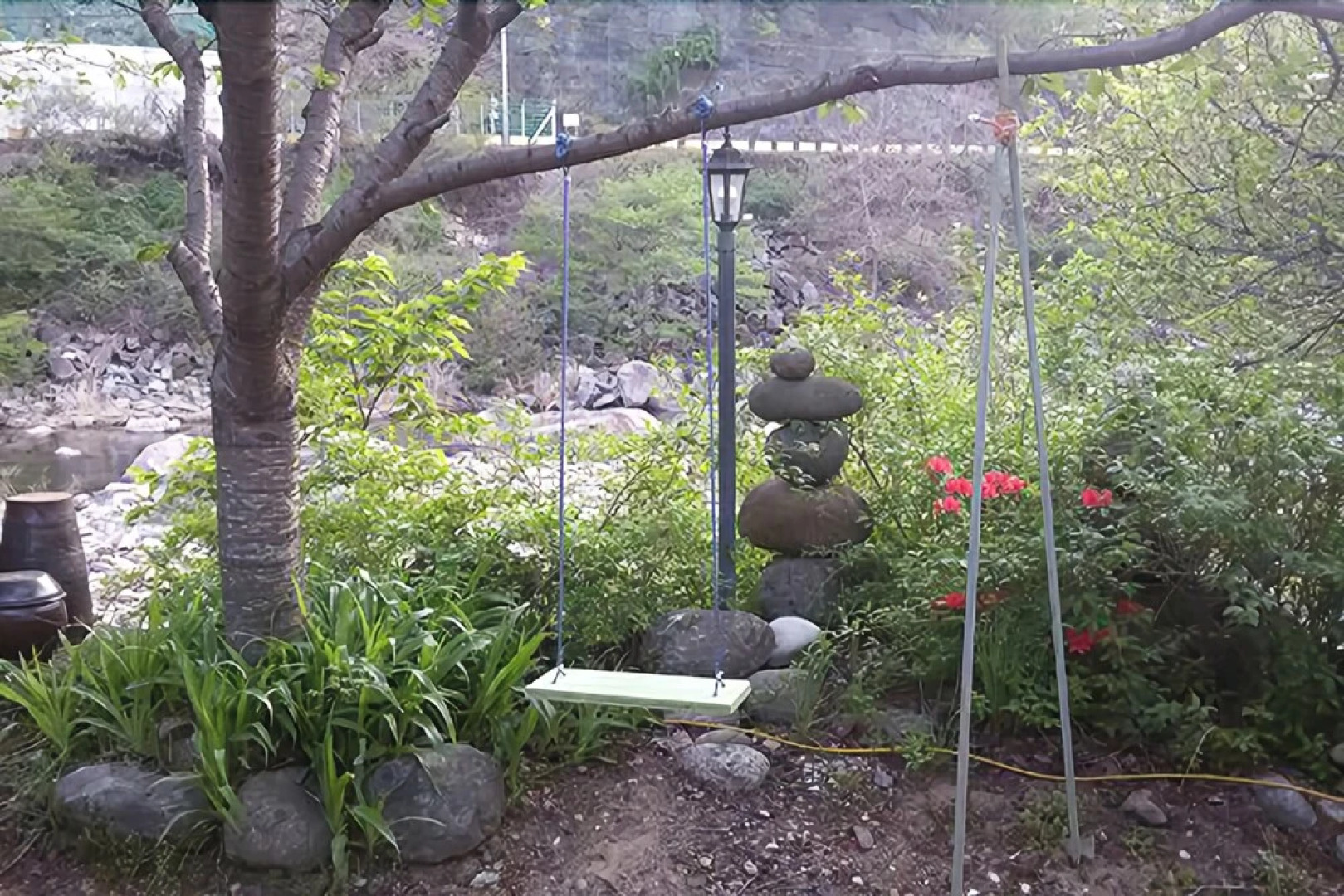 Hadong Inside the Scene Pension