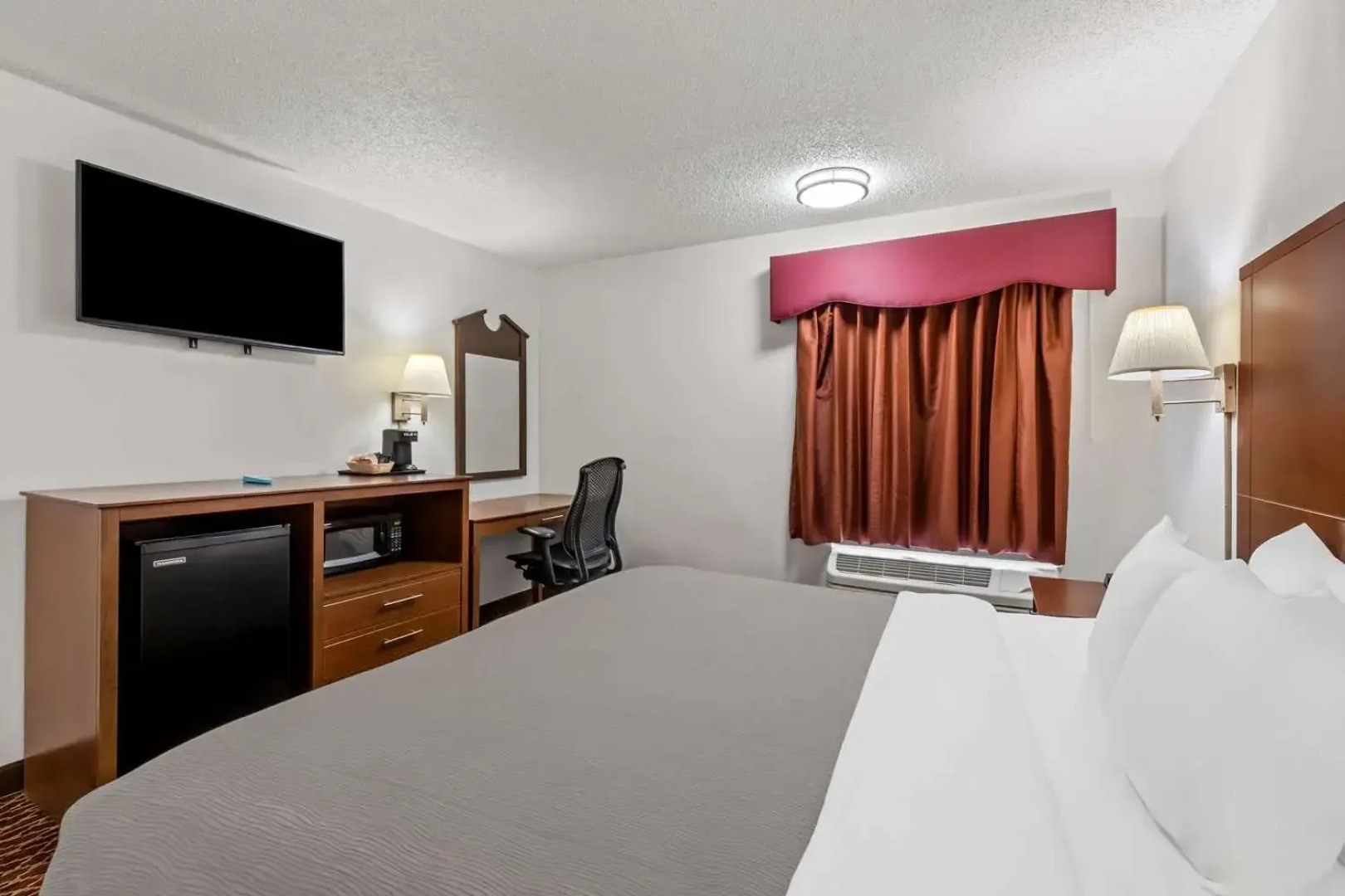 Quality Inn Marietta near Dobbins ARB