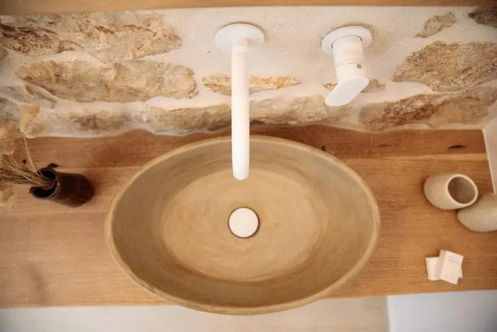 Proteas Hotel & Suites