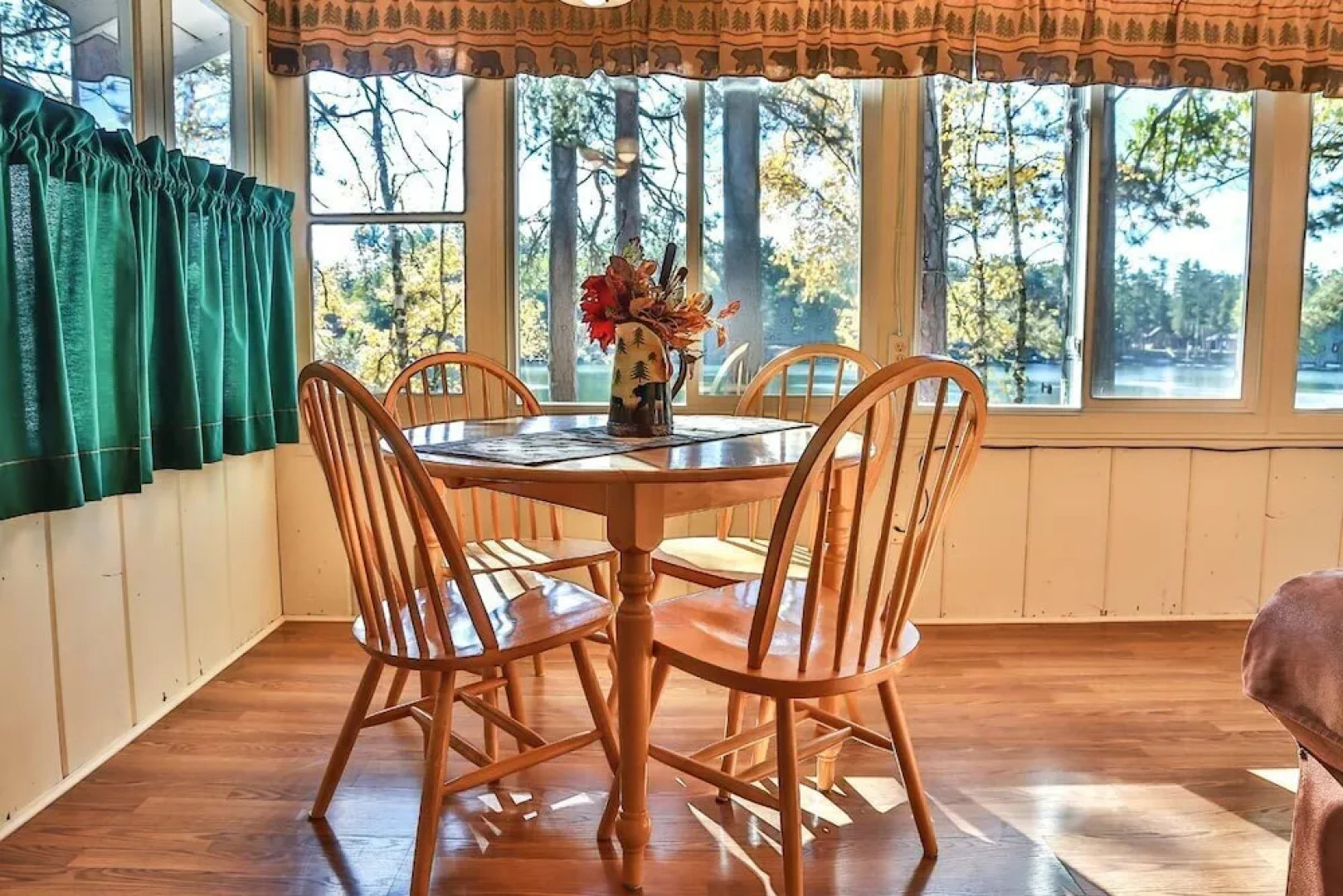 8017 Paton Rd - 2 Br Cottage