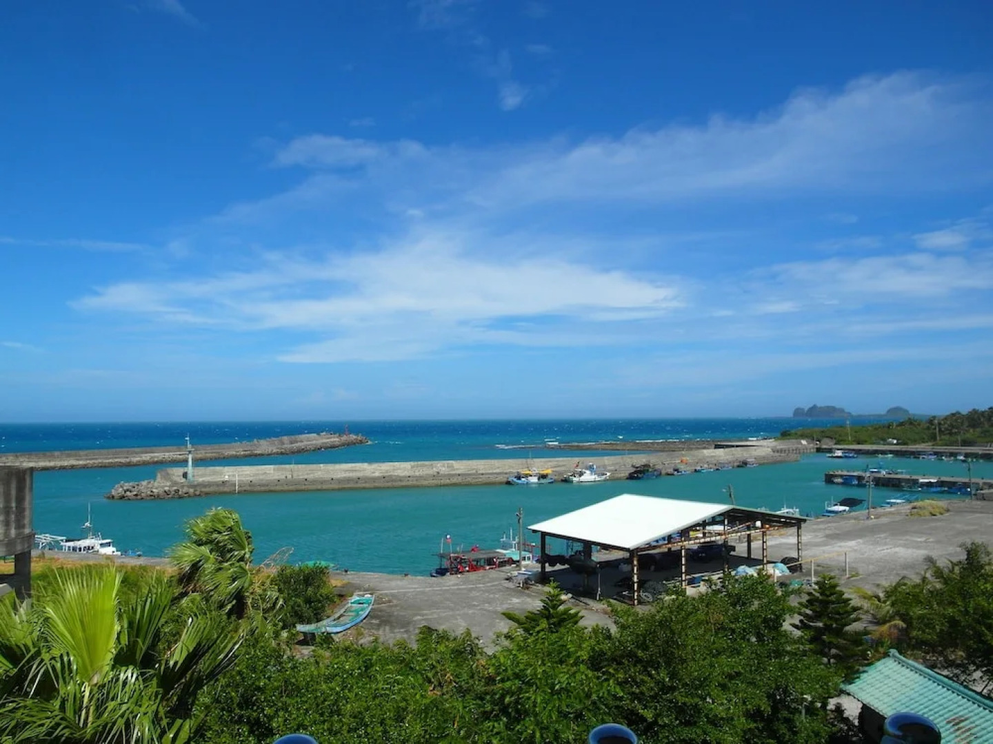 Sansendai Sea View B&B