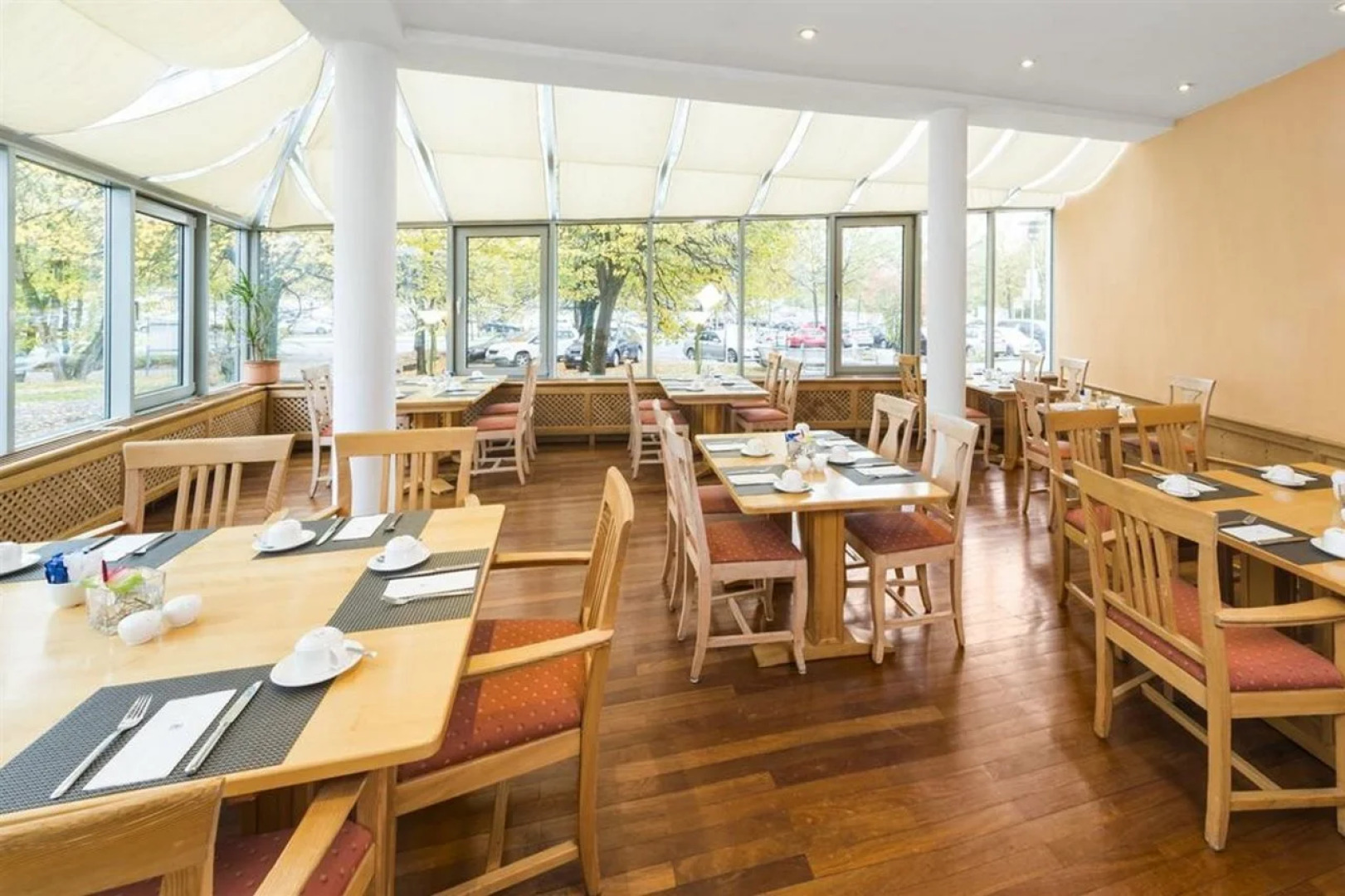 Scotty + Paul Hotel Deggendorf