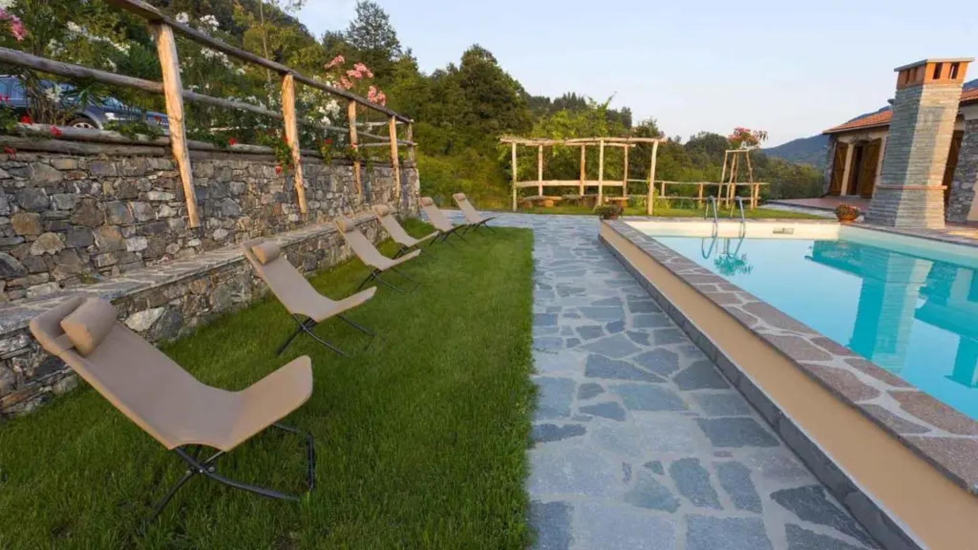 VILLA ARBEIO 8&6, Emma Villas