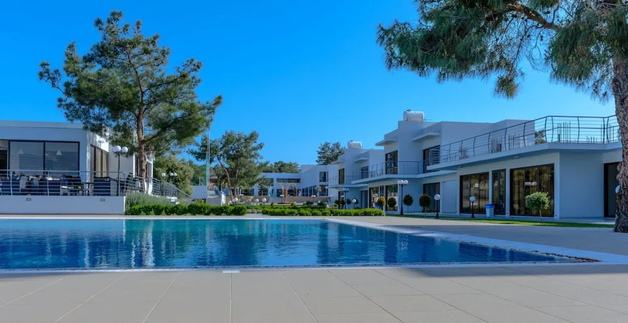 Cosmopolis Multi-Venue