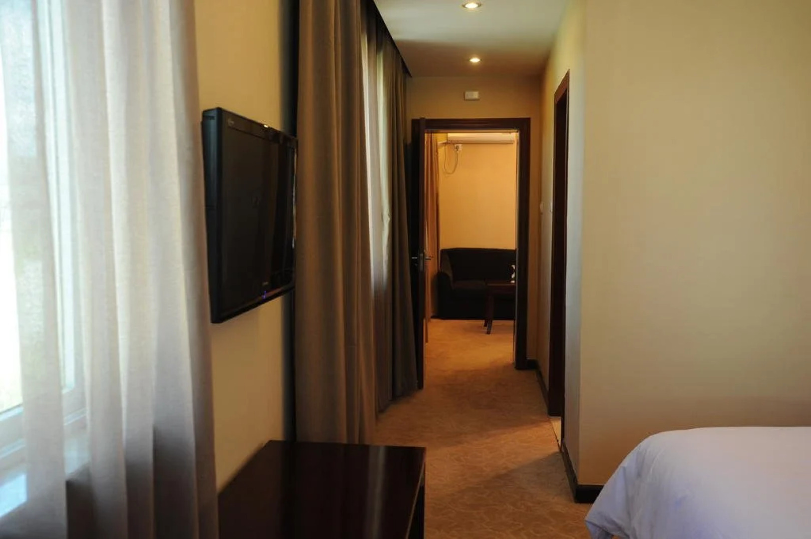 Wanrun International Resort Hotel in Tibet