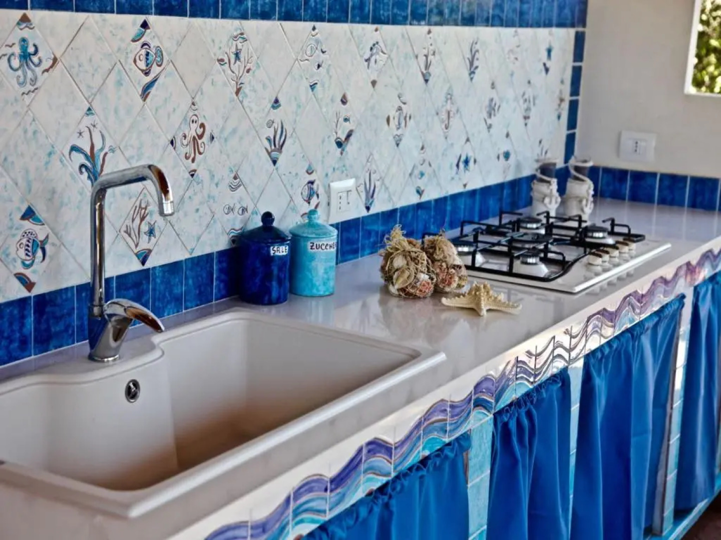 Rentopolis - Villa Amare