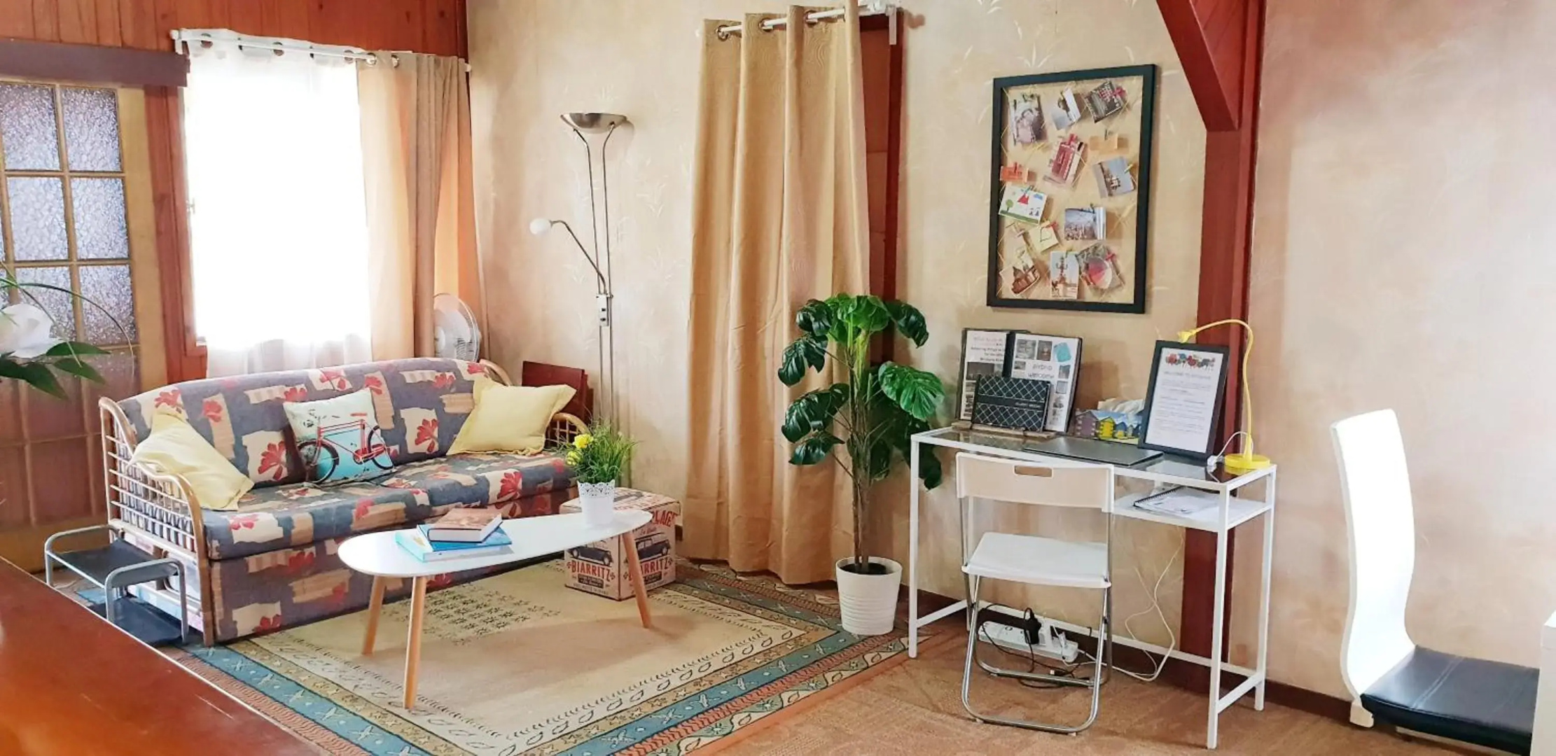 WOODY Pt - AMAZING 1970's SHARE HOUSE BY THE SEA-3 rooms available!