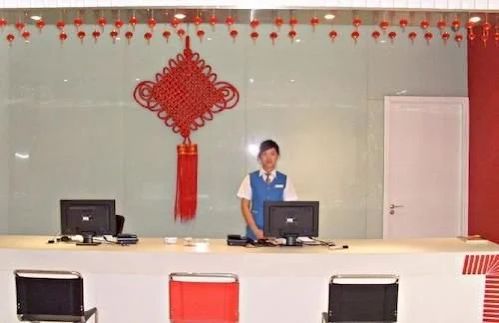 Yueqing Yuecheng Donghai Holiday Hotel