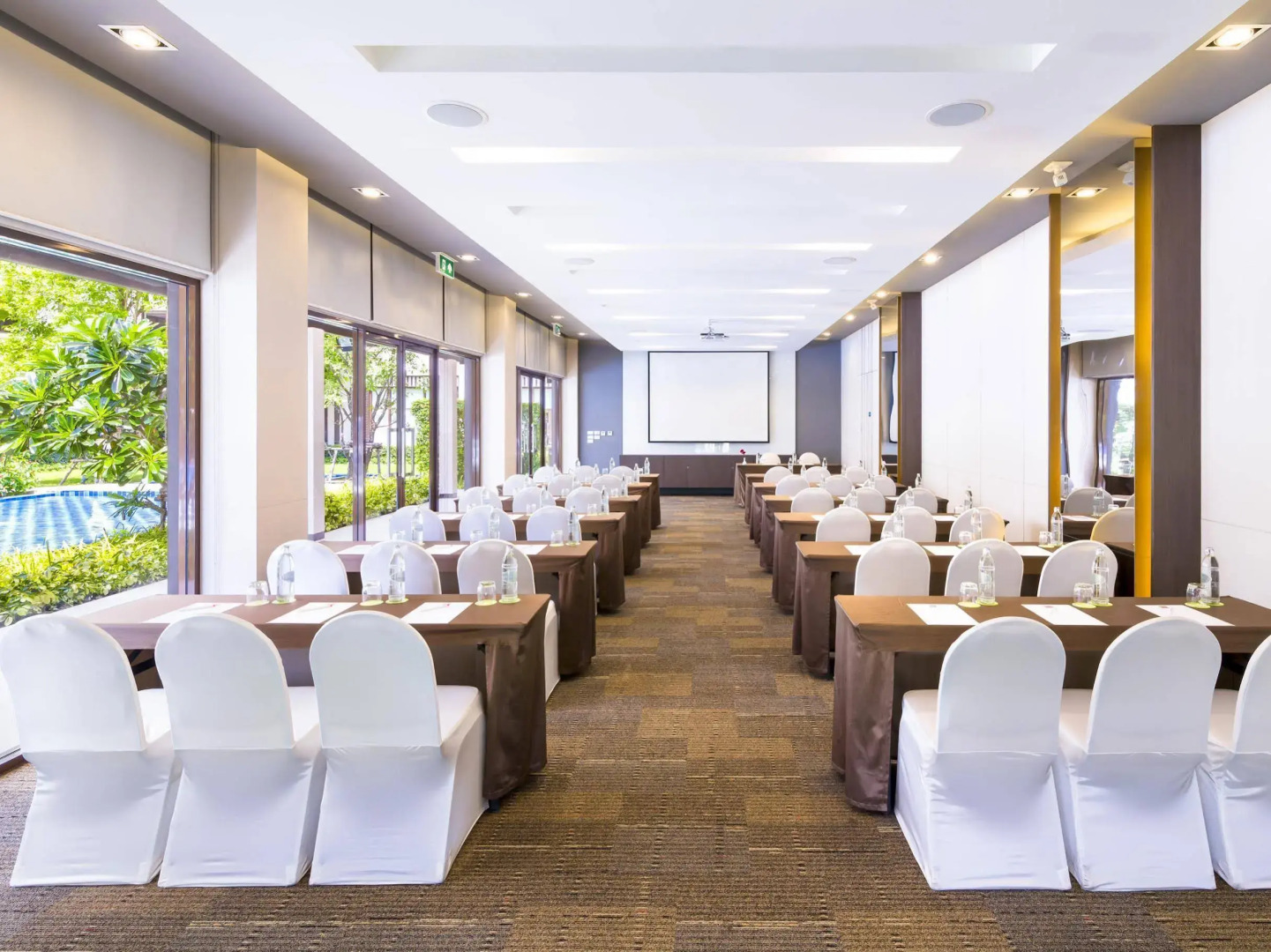 ibis Bangkok Riverside