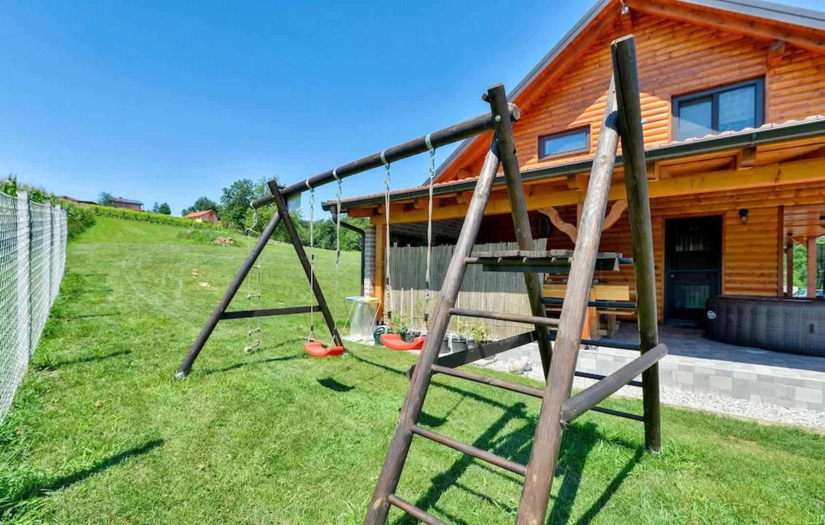 Amazing Home in Grkavescak with Outdoor Swimming Pool, Hot Tub & 3 Bedrooms