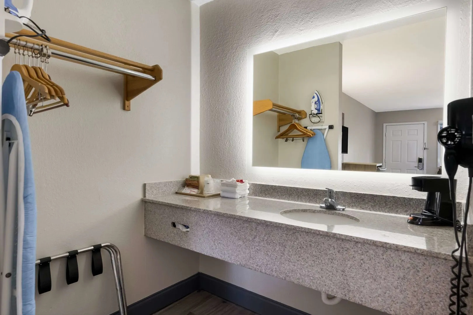 SureStay Hotel by Best Western Spring North Houston