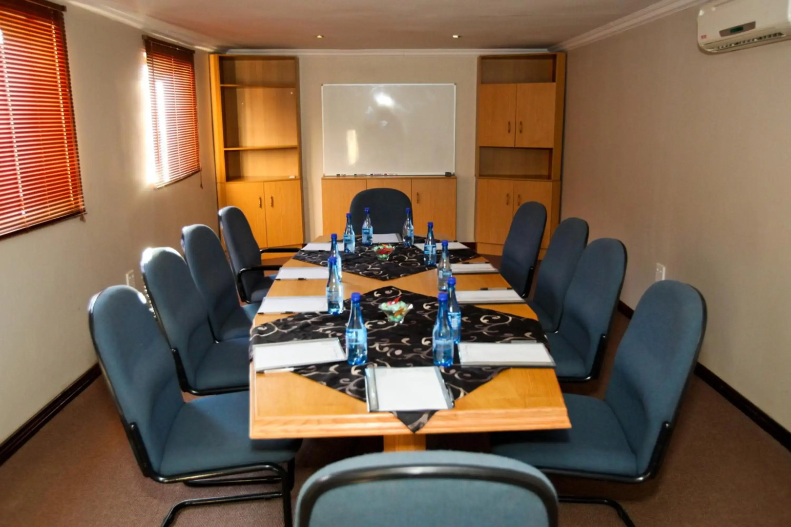 Le Grand Chateau Hotel