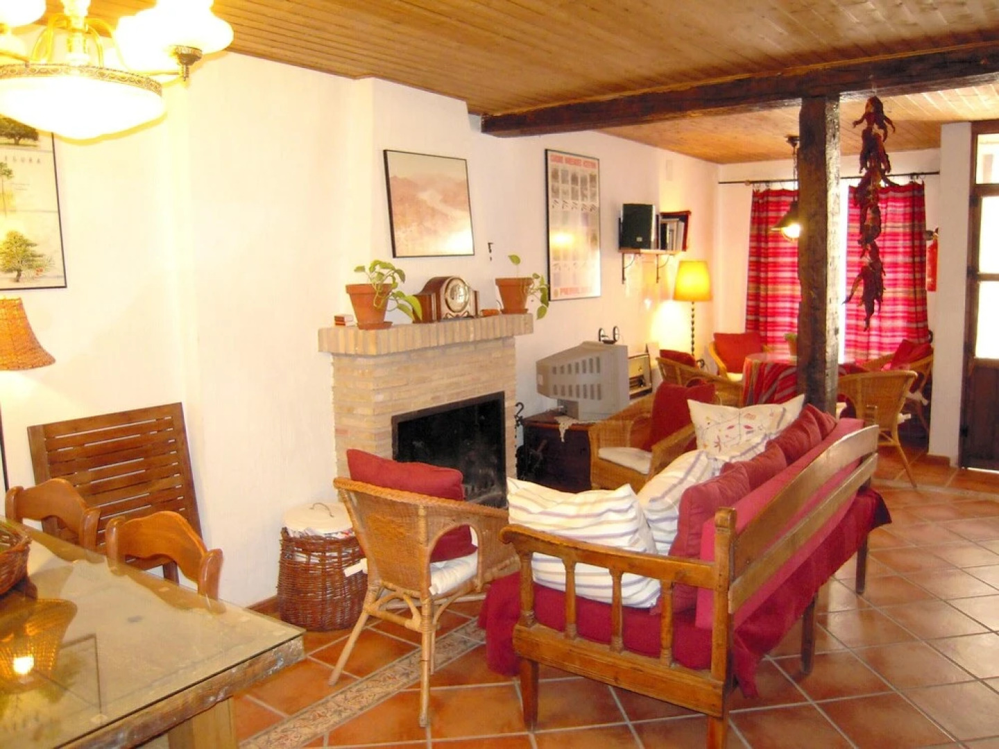 House With 4 Bedrooms in Hornos, With Wonderful Mountain View, Terrace and Wifi