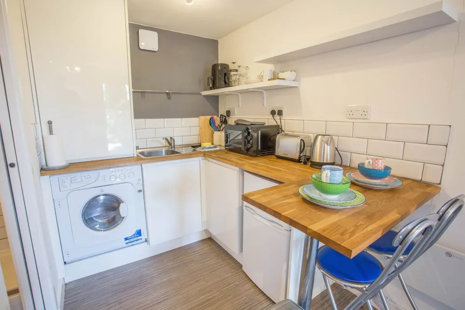 Snug with Views of the Chilterns