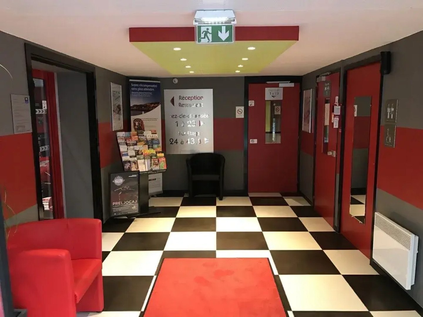 hotelF1 Bretigny Sur Orge