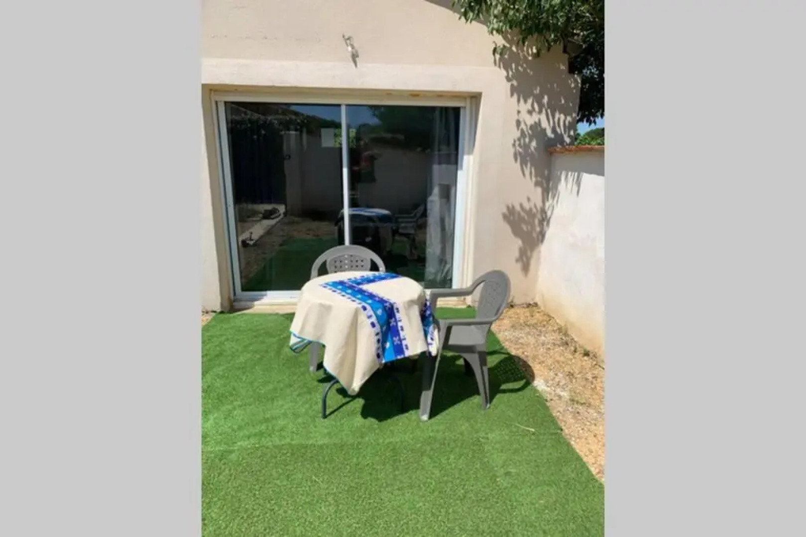 Studio Lumineux a Proximite de Domaines Viticoles (Adults Only)