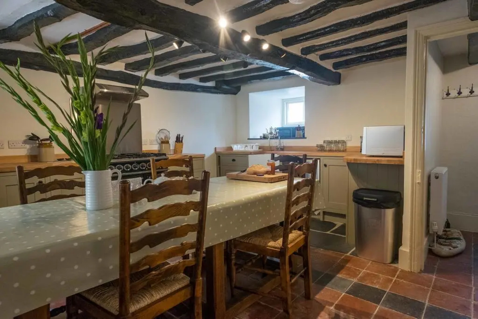 Plas Gwyn B&B and Holiday Cottage