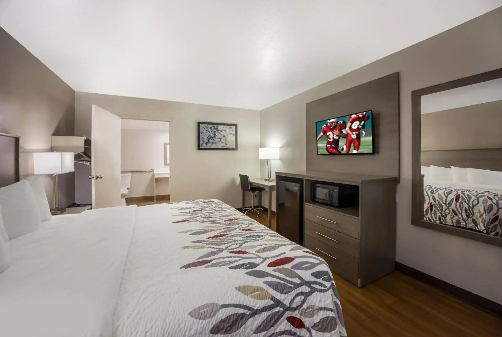 Red Roof Inn & Suites Thomasville