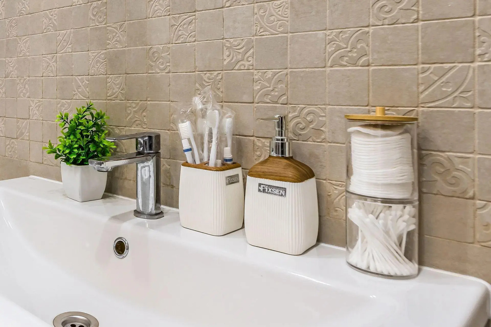 Vegas apartments (Вегас апартментс) на улице 2-ая Оранжерейная