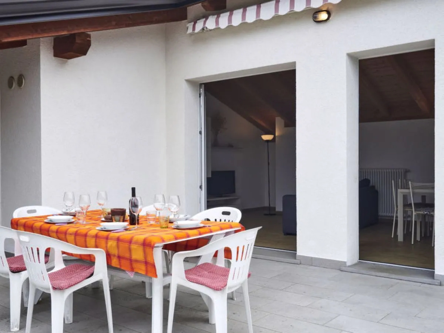 Villa Giulia (DER160)