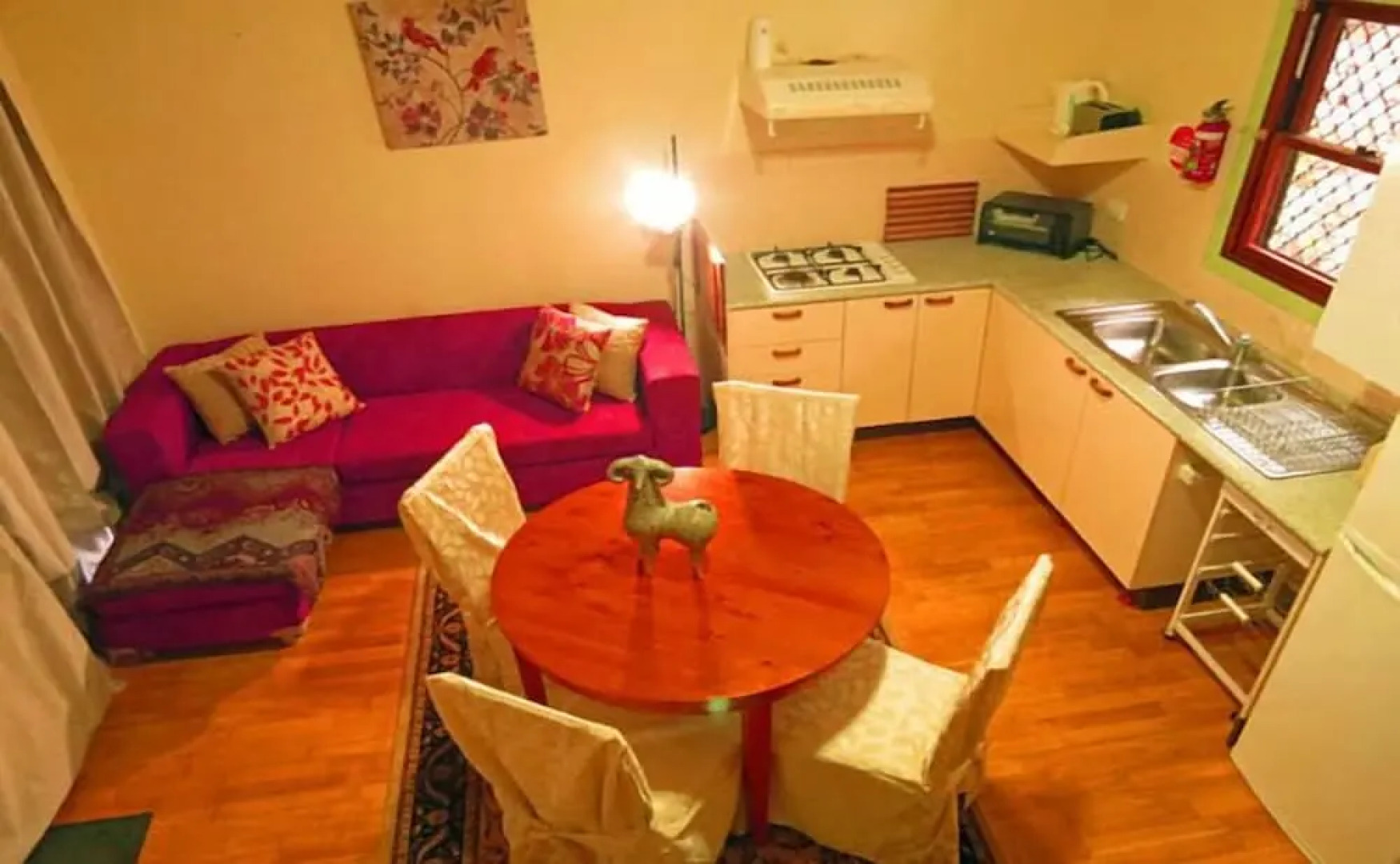 Barrington Wilderness Cedar Lodge Accommodation